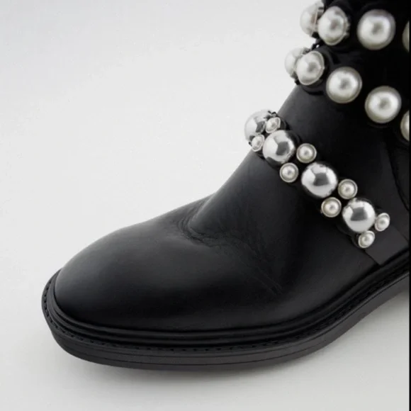 NWT RARE Luxury Winter Minimalist Zara Pearl Strap Genuine Leather Ankle Boots - Picture 6 of 17